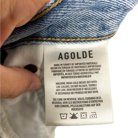 Agolde | 90’s Cropped Jeans in Echo Light Denim Distressed - Picture 7 of 10